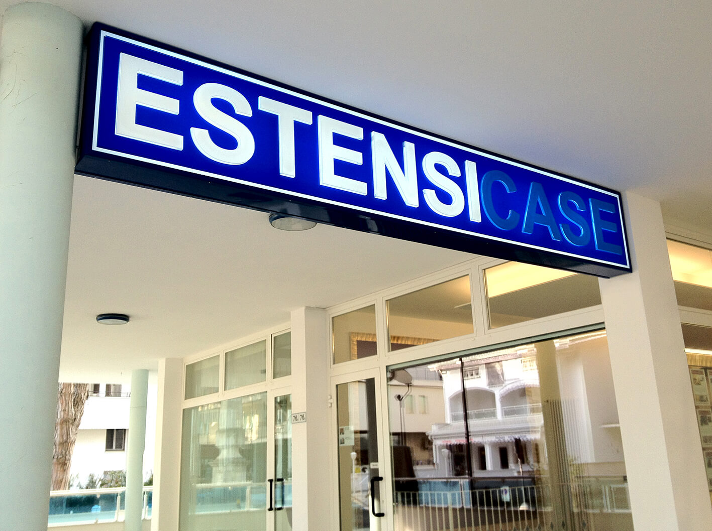 Cassonetti per insegne luminose