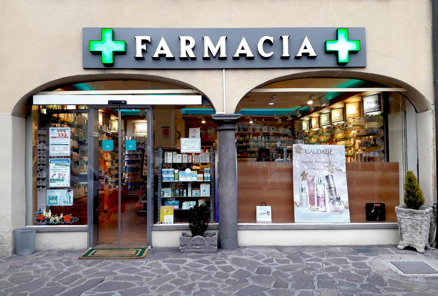 Croce farmacia a led
